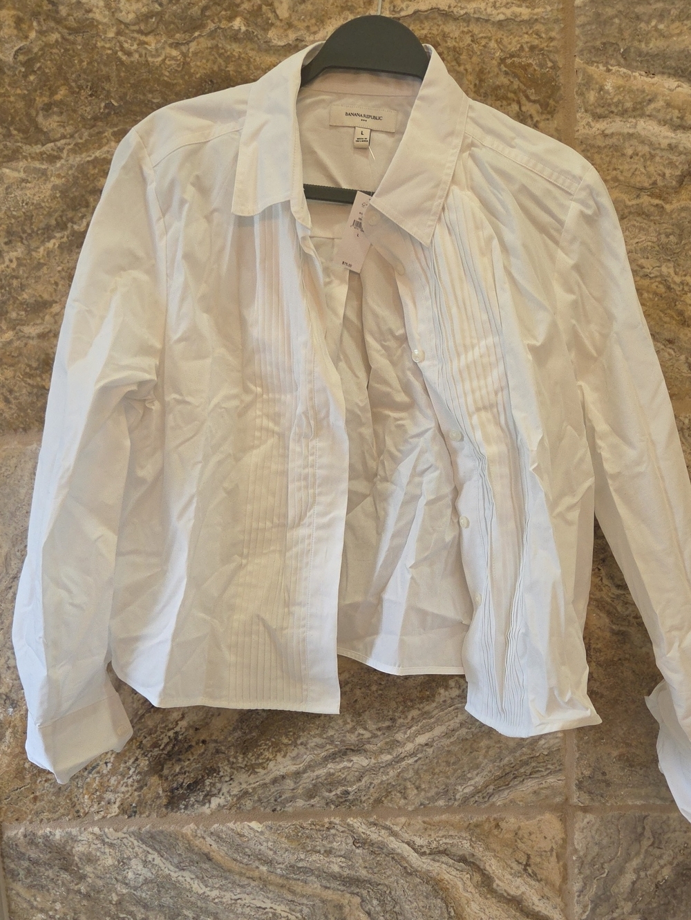 Banana Republic Crop White Pleated Front Tuxedo Button Top Large NWT